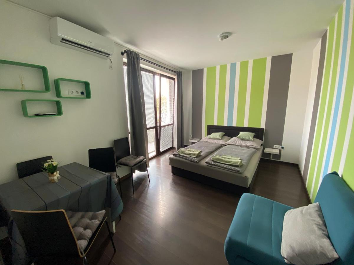 Lexi Classic Apartman Хайдусобосло Экстерьер фото
